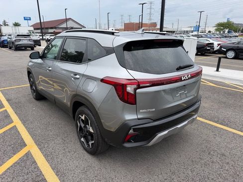 Used 2025 Kia Seltos S FWD image 4