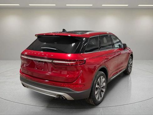Certified 2022 Lincoln Corsair Reserve w/ Equipment Group 201A AWD/4WD image 3