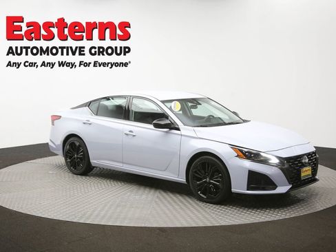 Used 2023 Nissan Altima 2.5 SR image 43