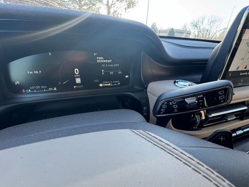 Used 2021 Lincoln Aviator Reserve w/ Equipment Group 202A image 18