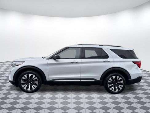 Used 2025 Ford Explorer Platinum w/ LUX Leather Package AWD/4WD image 4