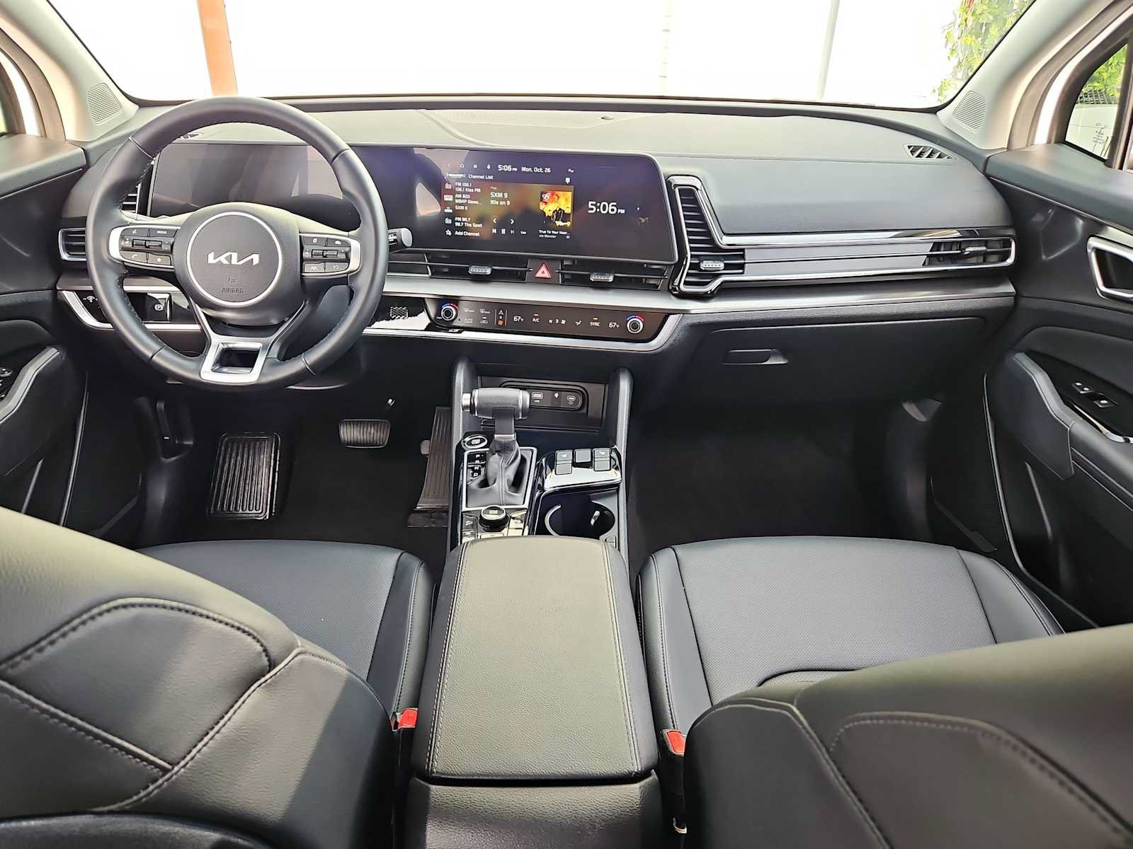 Certified 2025 Kia Sportage EX FWD image 12