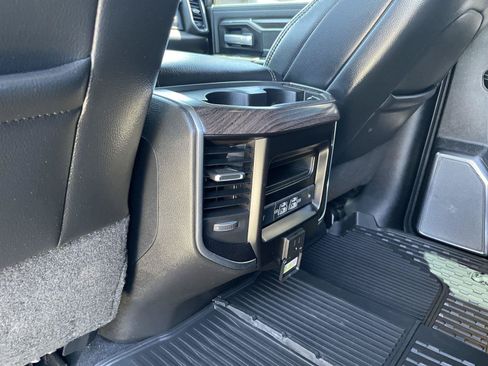 Used 2025 RAM 2500 Laramie AWD/4WD image 28