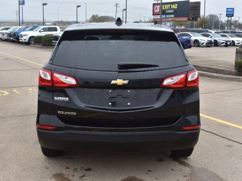 Used 2019 Chevrolet Equinox LS w/ LS Convenience Package image 6