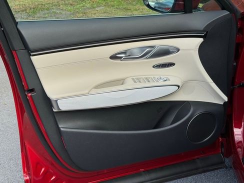 New 2026 Genesis GV70 2.5T Advanced image 23