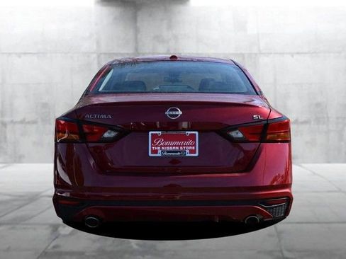 Certified 2025 Nissan Altima 2.5 SL image 6