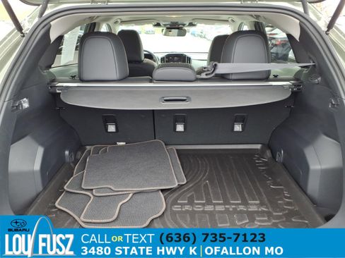 Certified 2025 Subaru Crosstrek 2.5i Limited w/ Crosstrek Mirror Package image 29