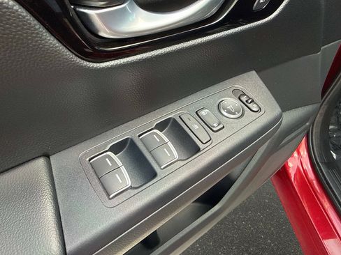 Used 2024 Honda CR-V Sport Touring image 17