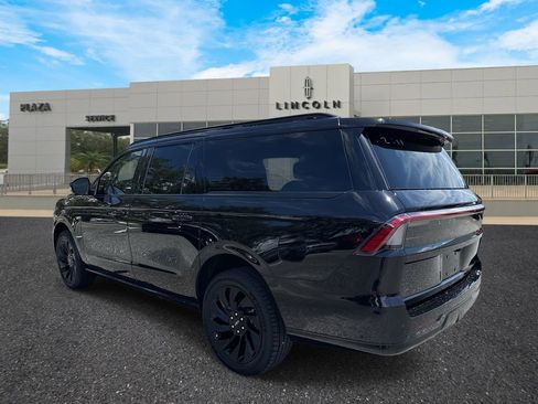 New 2025 Lincoln Navigator L Reserve w/ Jet Appearance Package image 5