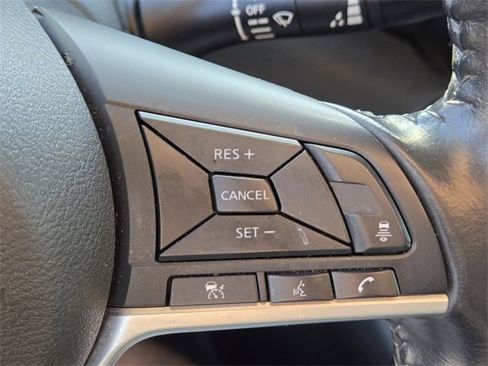 Used 2023 Nissan Sentra SV image 22