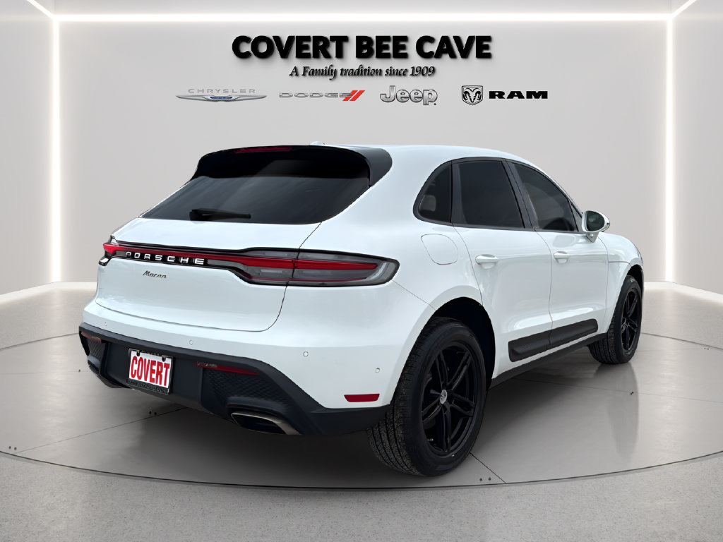 Used 2024 Porsche Macan w/ Premium Plus Package AWD/4WD image 7