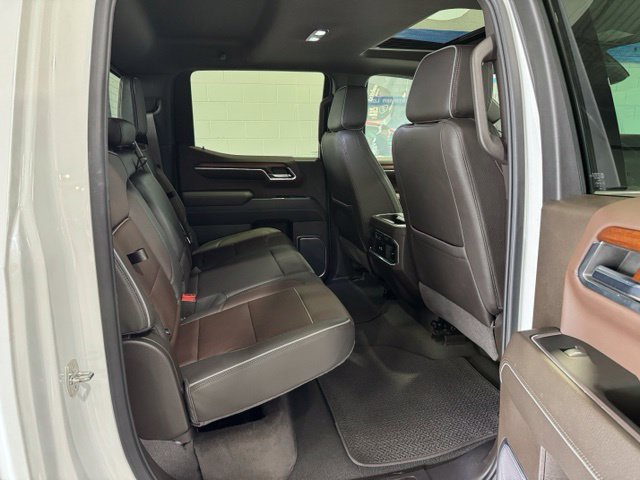 Used 2023 GMC Sierra 1500 Denali w/ Denali Reserve Package AWD/4WD image 13