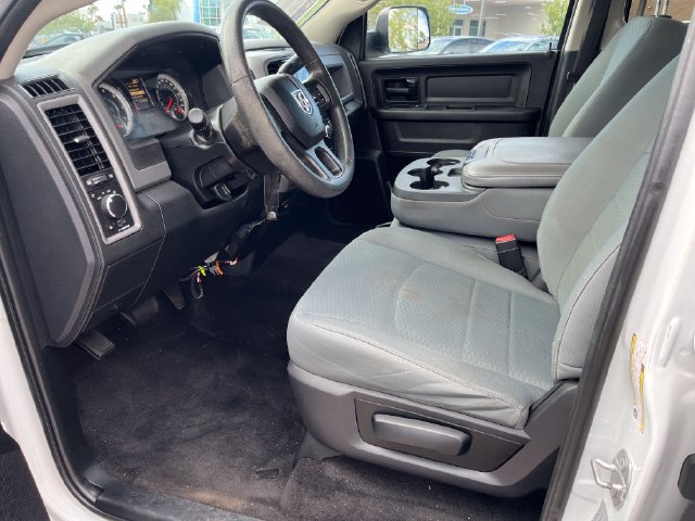 Used 2017 RAM 2500 Tradesman w/ Chrome Appearance Group AWD/4WD image 9