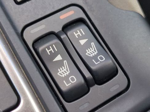 Used 2020 Subaru Forester Premium image 28