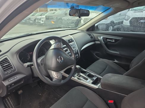 Used 2014 Nissan Altima 2.5 S image 22