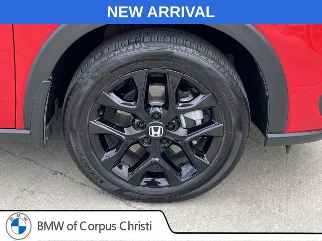 Used 2025 Honda HR-V Sport image 3