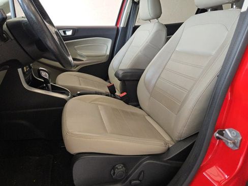 Used 2019 Ford EcoSport Titanium FWD image 20