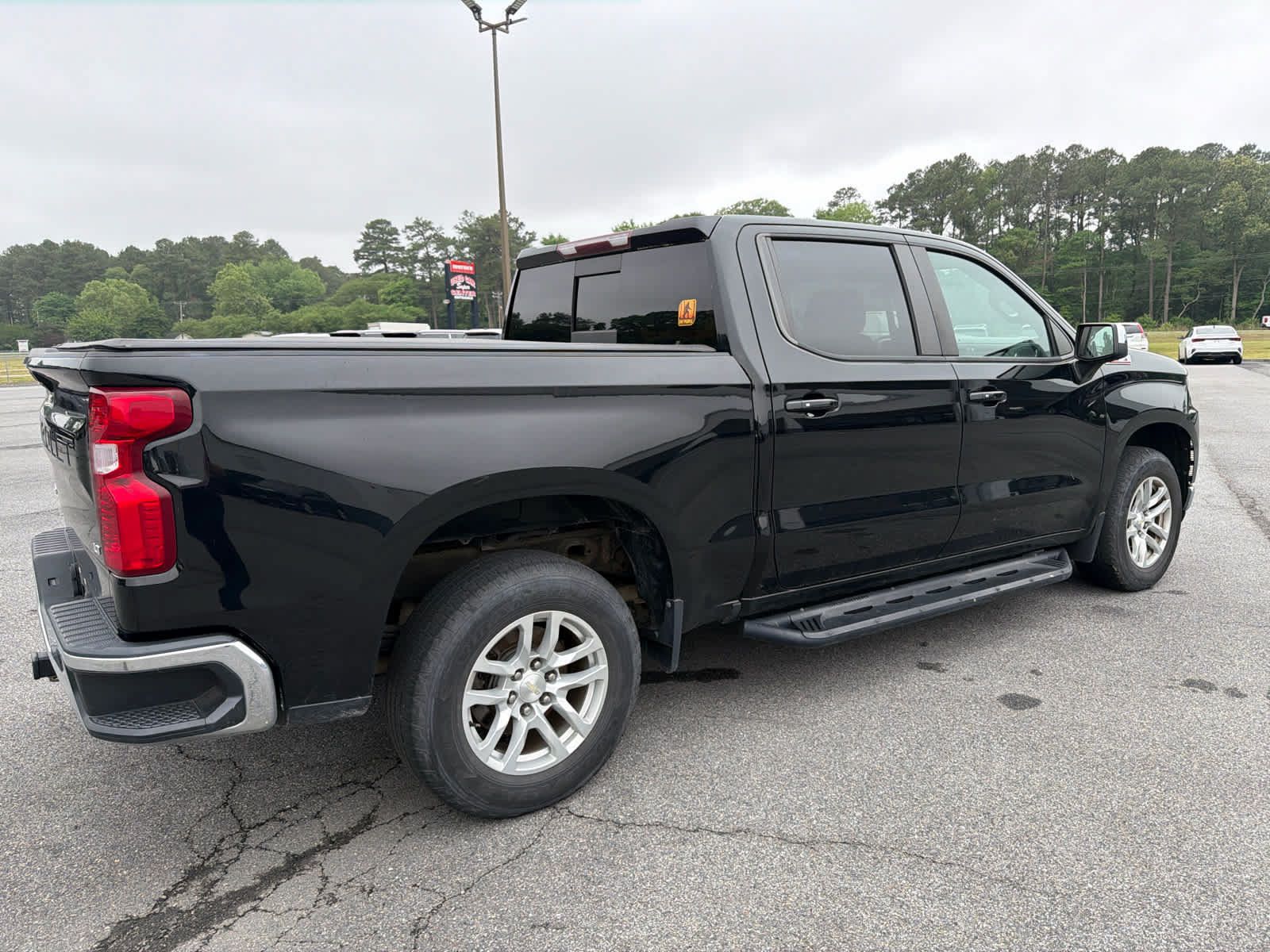 Used 2019 Chevrolet Silverado 1500 LT w/ All-Star Edition AWD/4WD image 6