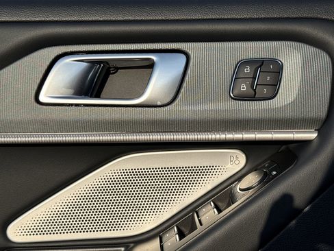 New 2026 Ford Explorer ST RWD image 18