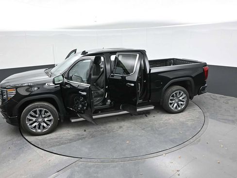 New 2026 GMC Sierra 1500 Denali w/ Denali Reserve Package image 42