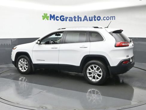 Used 2015 Jeep Cherokee Latitude w/ Cold Weather Group AWD/4WD image 19