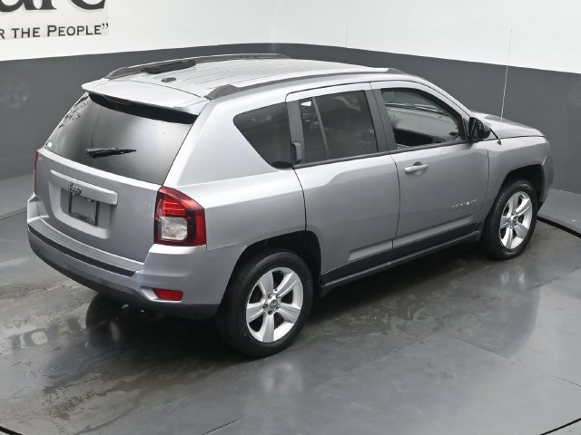 Used 2016 Jeep Compass Sport w/ Power Value Group FWD image 44