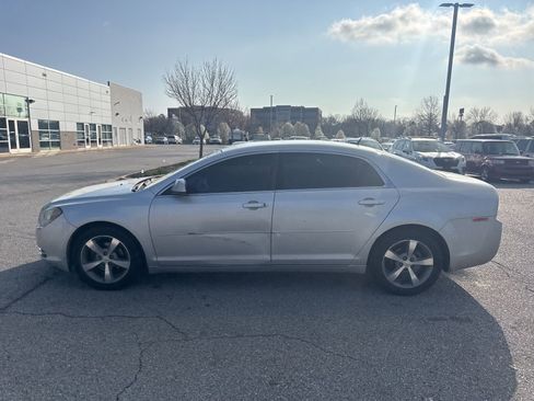 Used 2011 Chevrolet Malibu LT w/ Power Convenience Package image 15