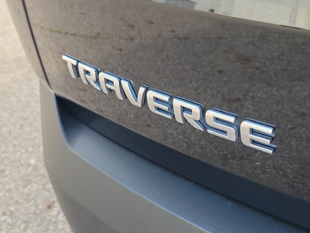 Used 2021 Chevrolet Traverse LT FWD image 38