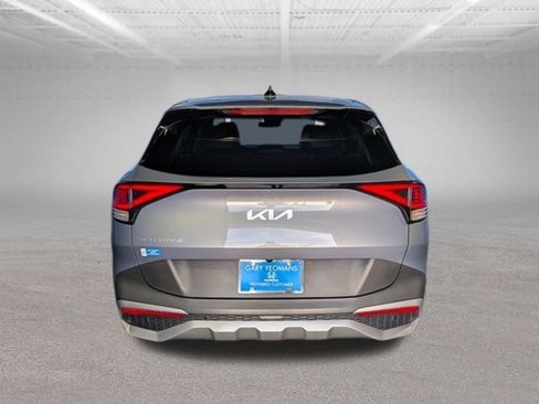 Used 2023 Kia Sportage EX FWD image 6