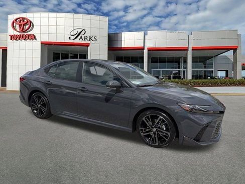 Certified 2025 Toyota Camry XSE FWD image 1
