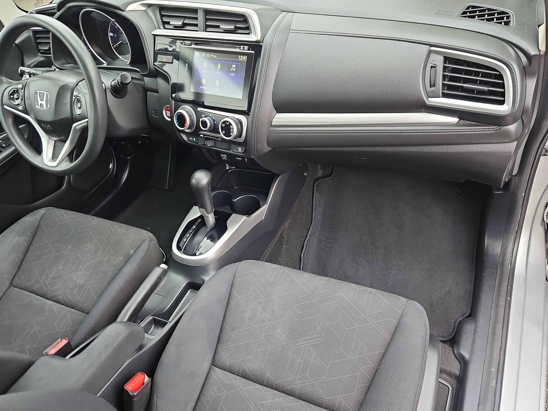 Used 2015 Honda Fit EX image 29