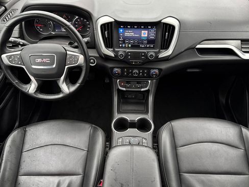 Certified 2024 GMC Terrain SLT image 14