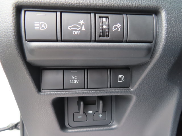 Used 2025 Toyota Land Cruiser 1958 AWD/4WD image 38