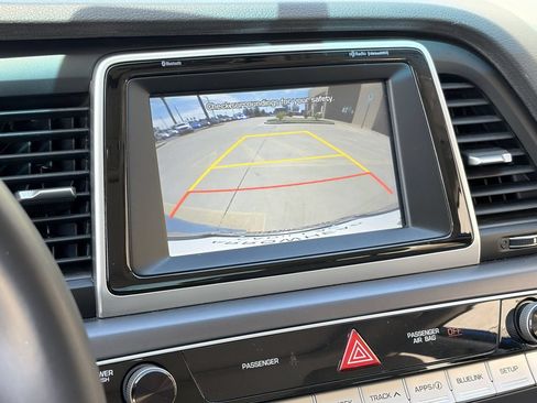 Used 2018 Hyundai Sonata Limited FWD image 27