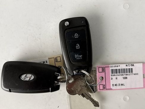 Used 2024 Hyundai Tucson SE AWD/4WD image 11