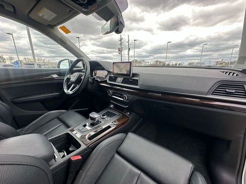 Used 2019 Audi Q5 2.0T Premium Plus w/ Premium Plus Package image 30