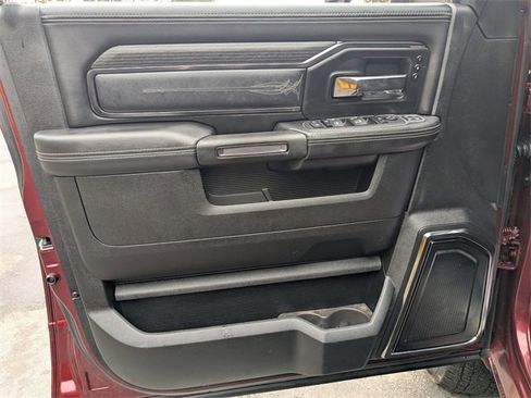 Used 2024 RAM 2500 Limited image 10