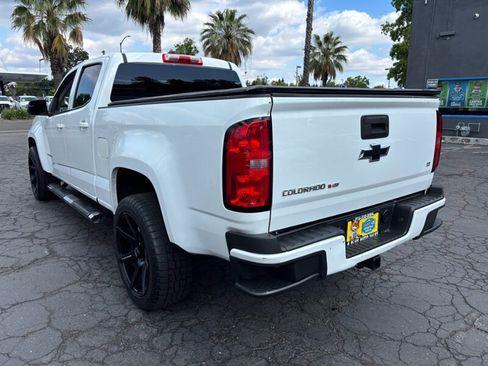 Used 2019 Chevrolet Colorado LT w/ LT Convenience Package RWD image 6