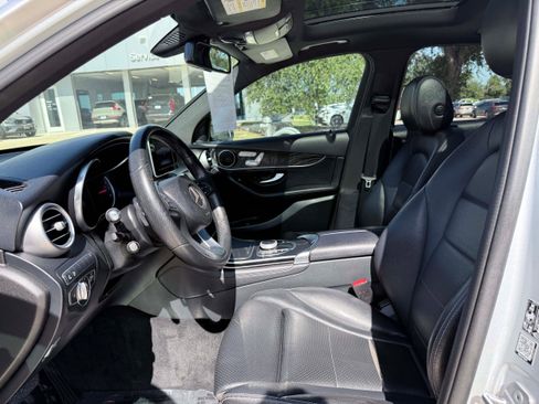 Used 2018 Mercedes-Benz GLC 300 image 13