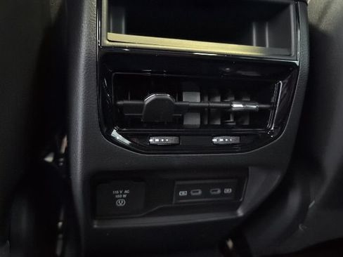 New 2026 Jeep Grand Cherokee Altitude AWD/4WD image 31