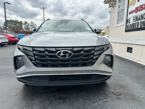 Used 2023 Hyundai Tucson SEL w/ Convenience Package image 2