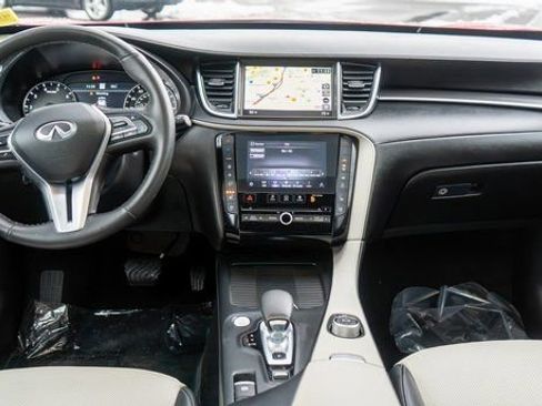 Used 2023 INFINITI QX55 Essential image 17