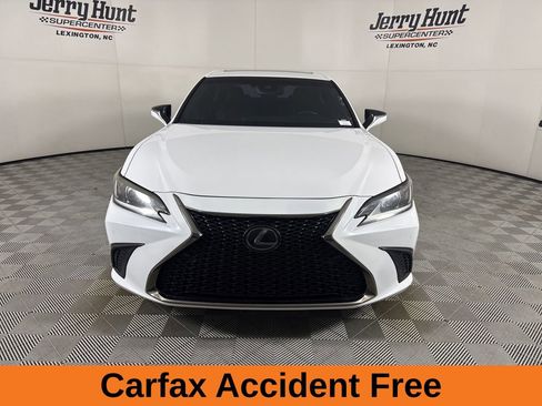 Used 2019 Lexus ES 350 F Sport image 4