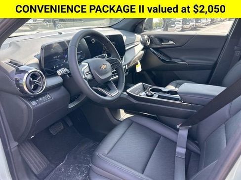 New 2026 Chevrolet Equinox LT w/ Convenience Package II image 2