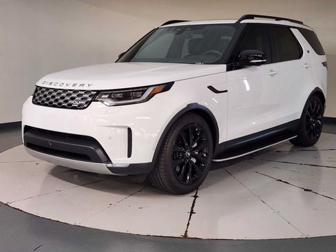Used 2026 Land Rover Discovery S AWD/4WD image 1