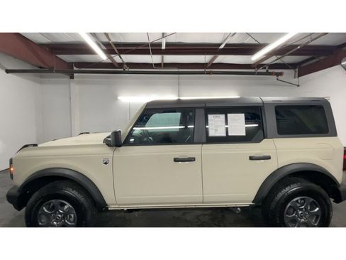 Used 2025 Ford Bronco Big Bend image 5