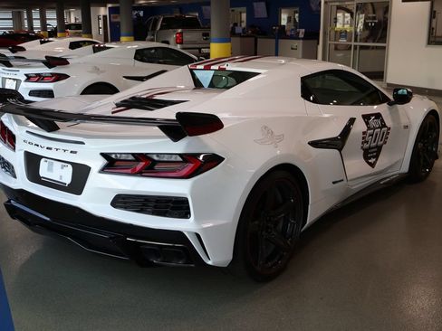 New 2026 Chevrolet Corvette E-Ray AWD/4WD image 8