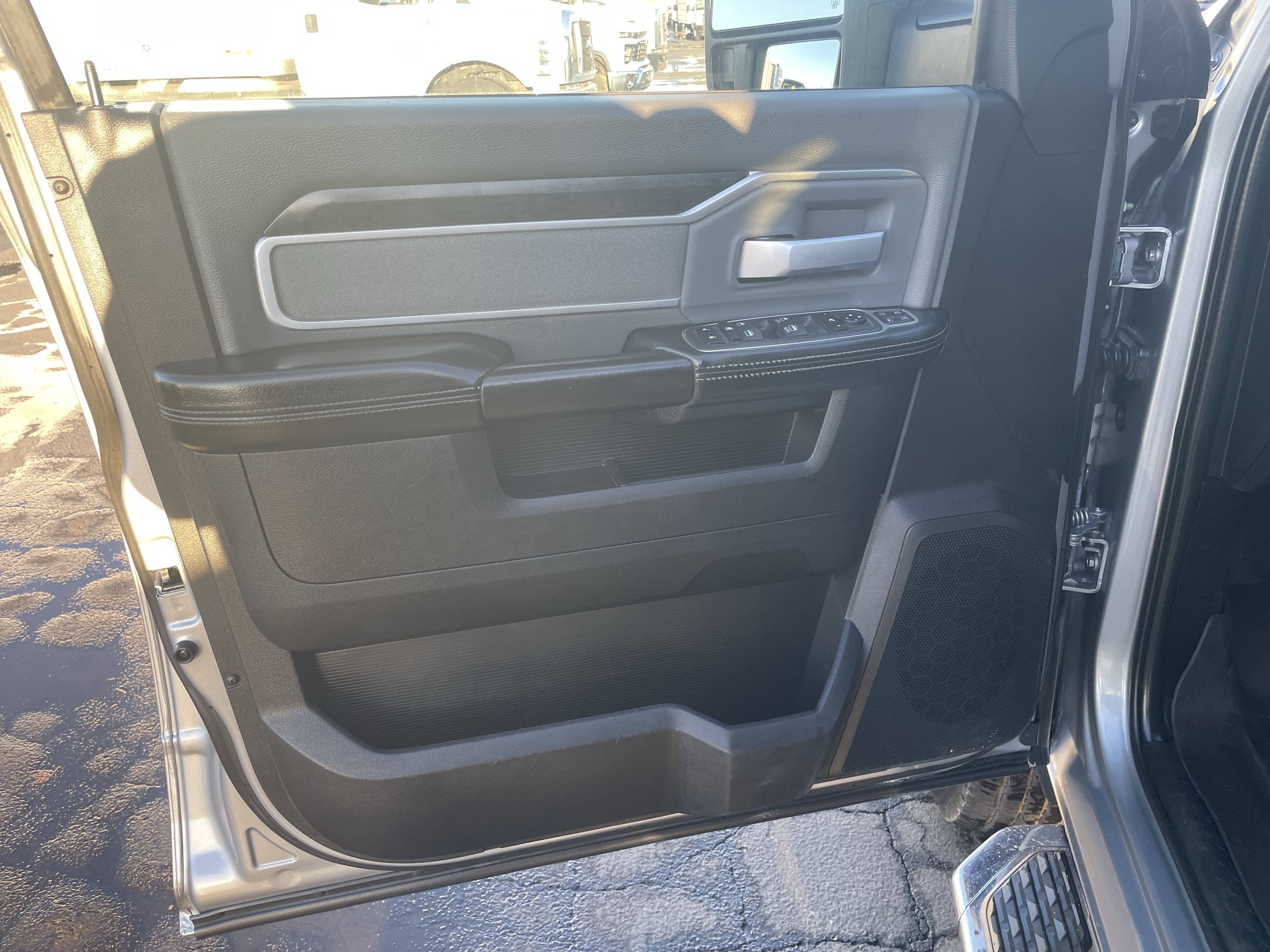 Used 2023 RAM 2500 Big Horn w/ Level 1 Equipment Group AWD/4WD image 12