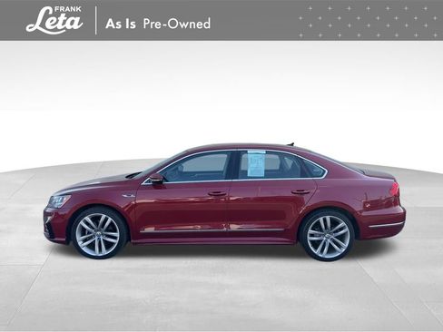 Used 2017 Volkswagen Passat 1.8T R-Line image 3