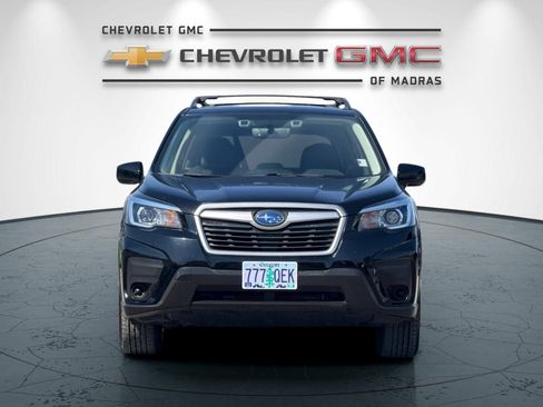 Used 2019 Subaru Forester Premium w/ Popular Package #1 AWD/4WD image 8